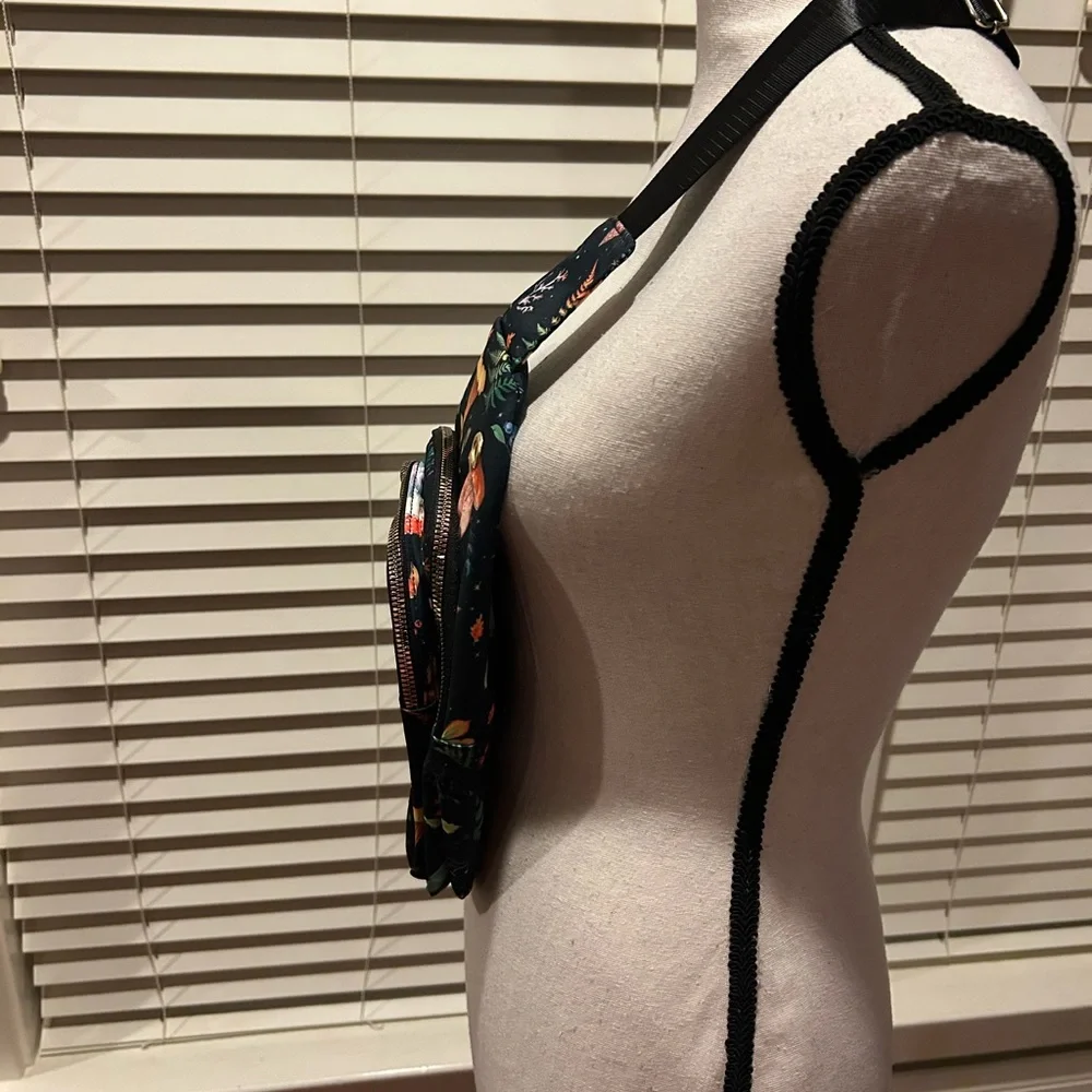 Floral and Mushroom Patterned Black Sling Bag - Picture 3 of 7